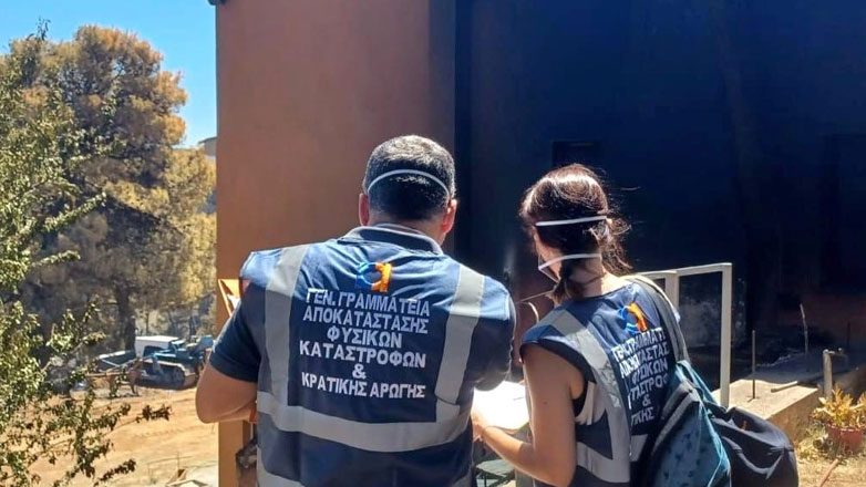 Στις 104 ανέρχονται μέχρι στιγμής οι ακατάλληλες κατοικίες λόγω της φωτιάς