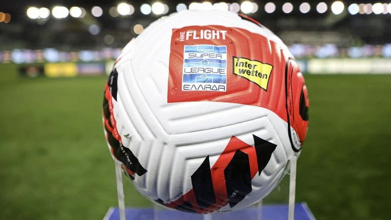 Σέντρα στο πρωτάθλημα της Super League