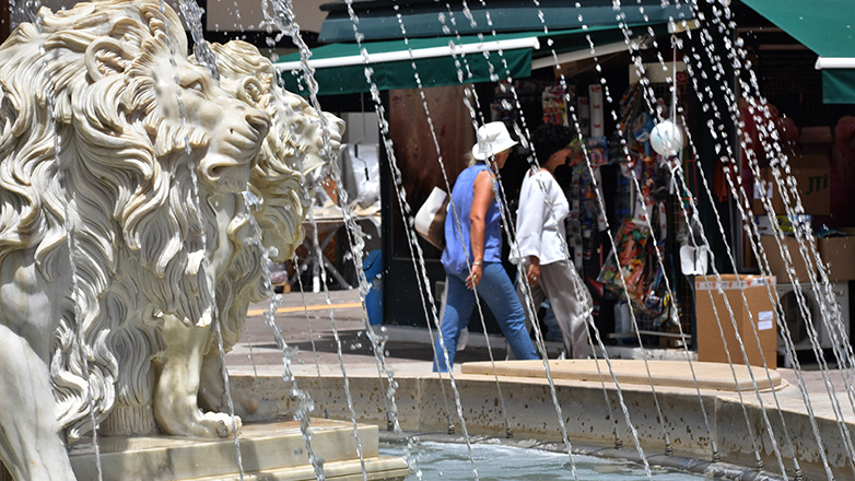 Ισχυρά μελτέμια και άνοδος της θερμοκρασίας