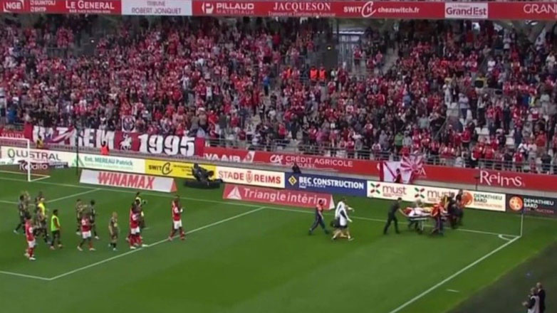 Γαλλία: Σοκαριστικός τραυματισμός και ημίωρη διακοπή στο Ρεμς – Λιλ