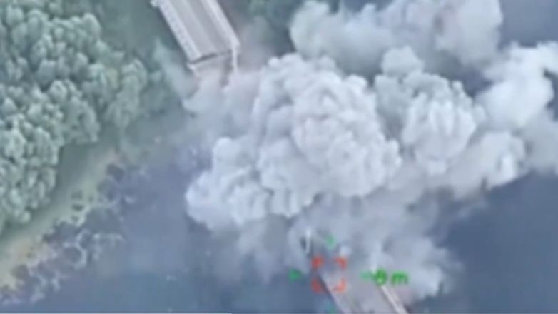 Οι Ουκρανοί ανατίναξαν στρατηγικής σημασίας γέφυρα στο Κουρσκ – Δείτε βίντεο