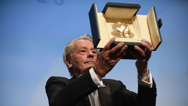 Αλέν Ντελόν: Eπιχειρηματίας και συλλέκτης έργων τέχνης – Άφησε πίσω του μεγάλη περιουσία