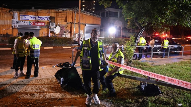 Χαμάς και Τζιχάντ ανέλαβαν την ευθύνη για την «επίθεση αυτοκτονίας» στο Τελ Αβίβ