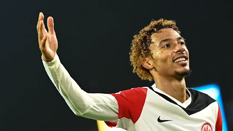 Κύπελλο Γερμανίας: Πρόκριση για την Άιντραχτ με δύο γκολ του Εκιτικέ