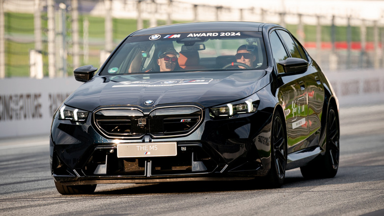 Ποιος θα είναι ο τυχερός αναβάτης στο Moto GP 2024 που θα κερδίσει στο τέλος της χρονιάς τη νέα BMW M5