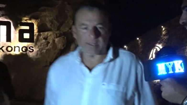 Γιώργος Λιάγκας & Μαρία Αντωνά: Τους «τσάκωσε» η κάμερα στη Μύκονο – Η αντίδραση του παρουσιαστή