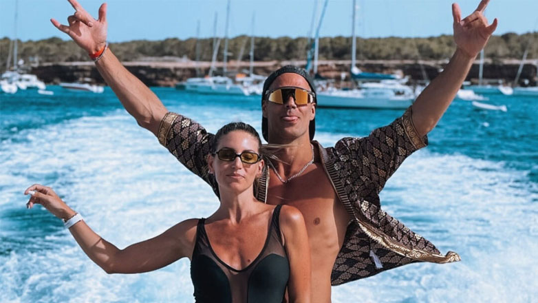 Αθηνά Οικονομάκου: Τα αρνητικά σχόλια που δέχεται για τις ασταμάτητες διακοπές με τον Bruno Cerella