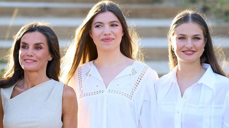 Βασίλισσα Letizia: Καλοκαιρινές διακοπές στην Ελλάδα με τις κόρες της Leonor και Infanta