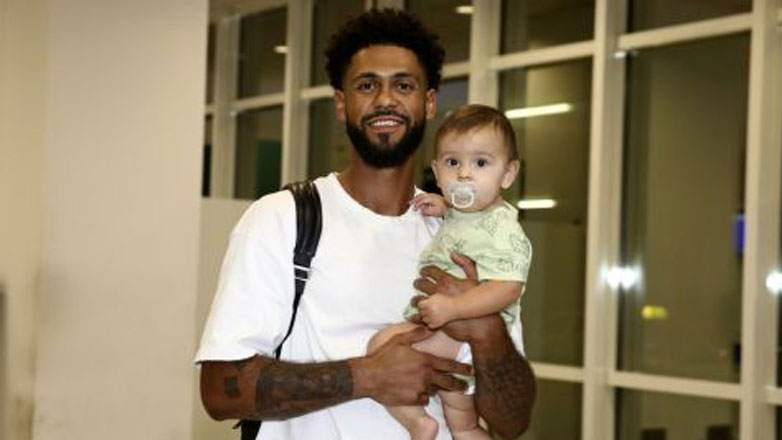 Ντόρσεϊ: «I’m back baby»