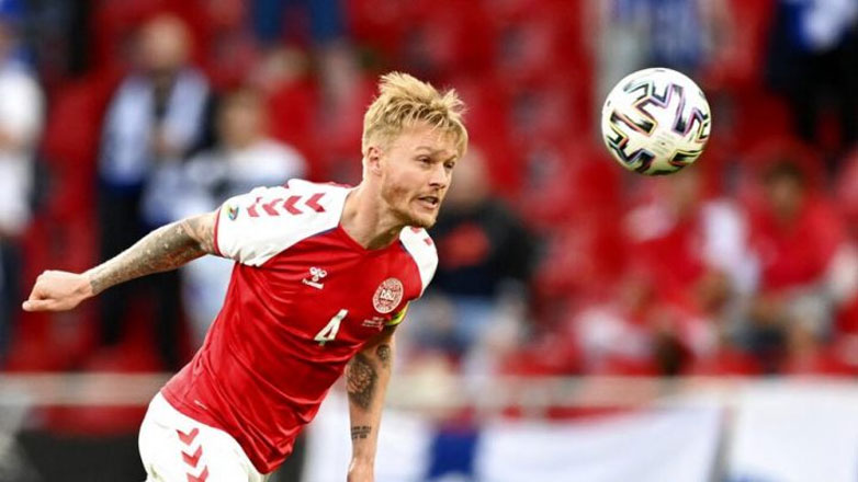 Δανία: «Αντίο» στην εθνική από τον εμβληματικό αρχηγό Σιμόν Κιάερ