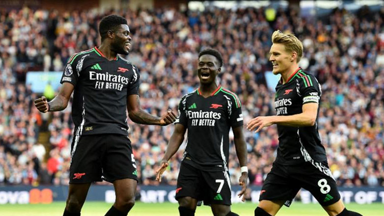 Αγγλία: «Αέρας» από το «Βίλα Παρκ» η Άρσεναλ, 2-0 την Άστον Βίλα