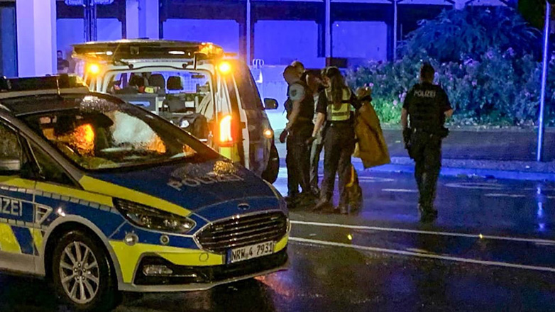 «Ο δράστης ήθελε να σκοτώσει όσο το δυνατόν περισσότερους» λένε οι αρχές στο Ζόλινγκεν