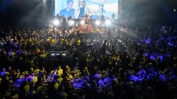 Χρύσα Μπανδέλη: Η sold out καλοκαιρινή της περιοδεία σε εικόνες