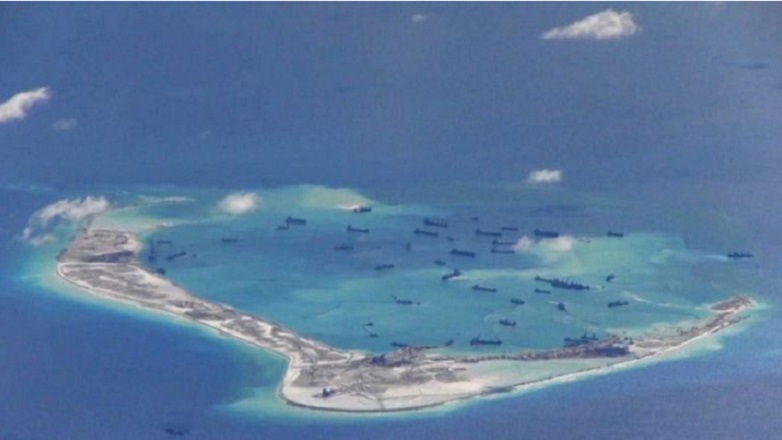 Πεκίνο και Ουάσινγκτον ανταλλάσσουν «προειδοποιήσεις» για τη Θάλασσα της Νότιας Κίνας