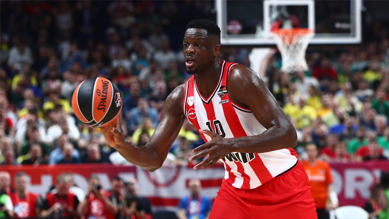 Ολυμπιακός: Ο Φαλ γλιτώνει το «νυστέρι»