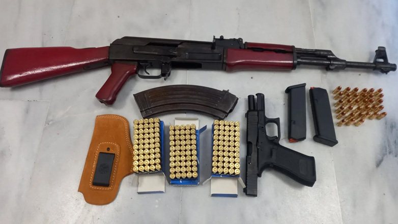 Δύο συλλήψεις για όπλα στα Χανιά