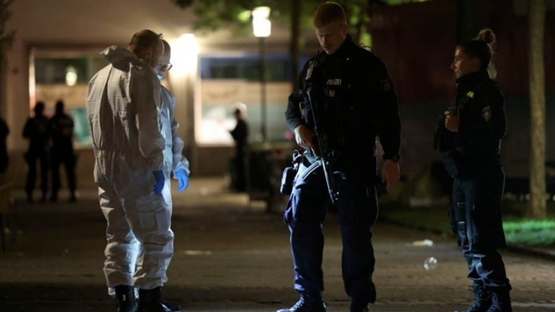 Γερμανία: Αστυνομικοί σκότωσαν άνδρα οπλισμένο με μαχαίρι