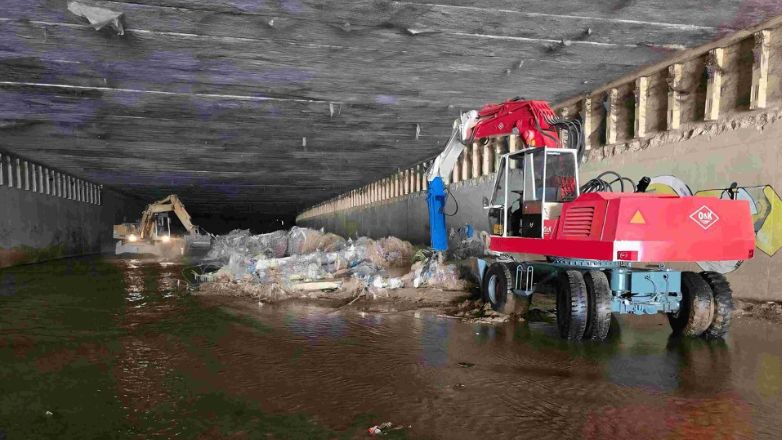 Για πρώτη φορά μετά από δεκαετίες καθαρίζονται τα υπόγεια τμήματα του Κηφισού