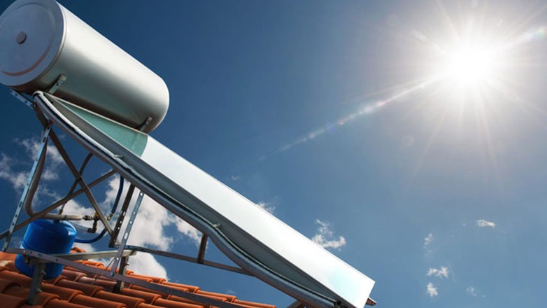 «Ανακυκλώνω – Αλλάζω Θερμοσίφωνα»: Δυνατότητα καταβολής εφ’ άπαξ ή τμηματικά της χρηματοδότησης στον φορέα