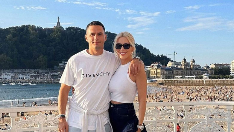 Κατερίνα Καινούργιου: H φωτογραφία αγκαλιά με τον σύντροφό της από την Ισπανία