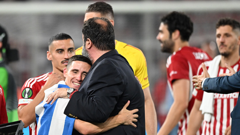 Mαρινάκης για Ποντένσε: «Του έχουμε κάνει εξωπραγματικές προσφορές, αλλά ο τρόπος που σκέφτεται το κάνει πολύ δύσκολο»