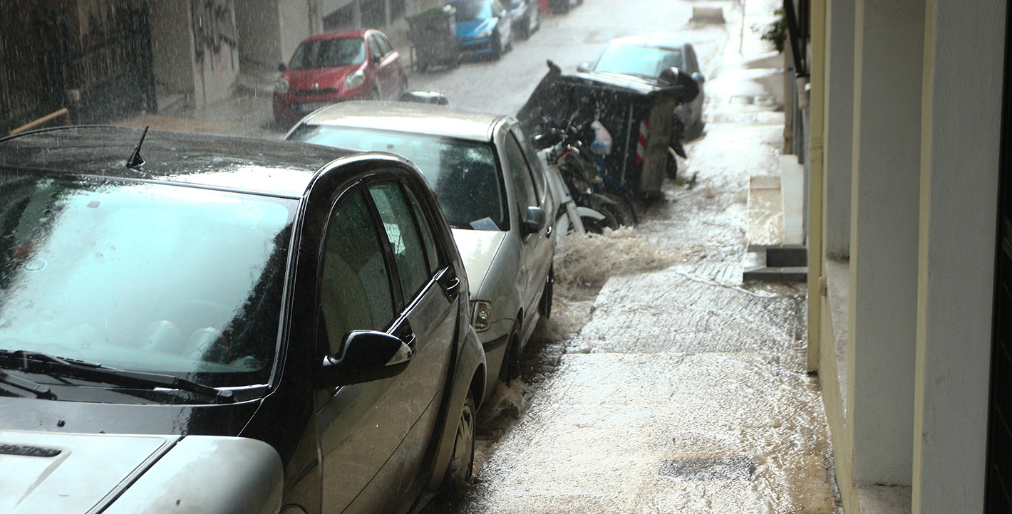 Η κακοκαιρία έφτασε στην Αττική