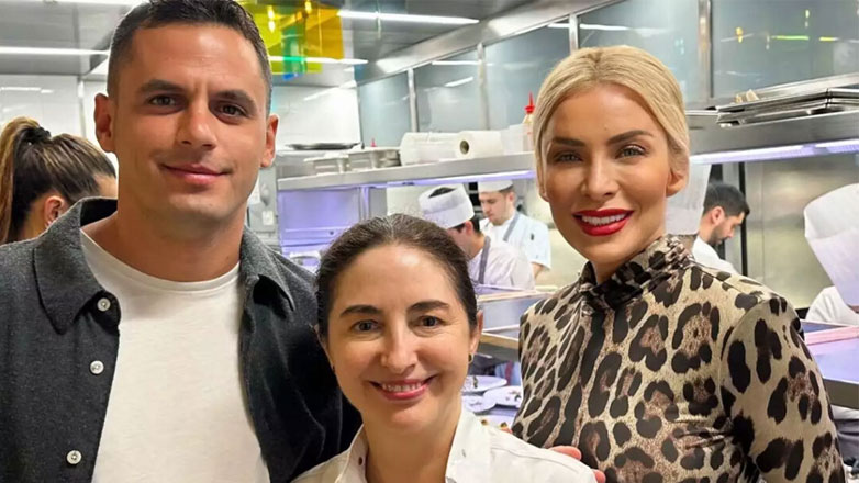 Κατερίνα Καινούργιου: Το ρομαντικό δείπνο στο San Sebastian με τον σύντροφό της Παναγιώτη Κουτσουμπή