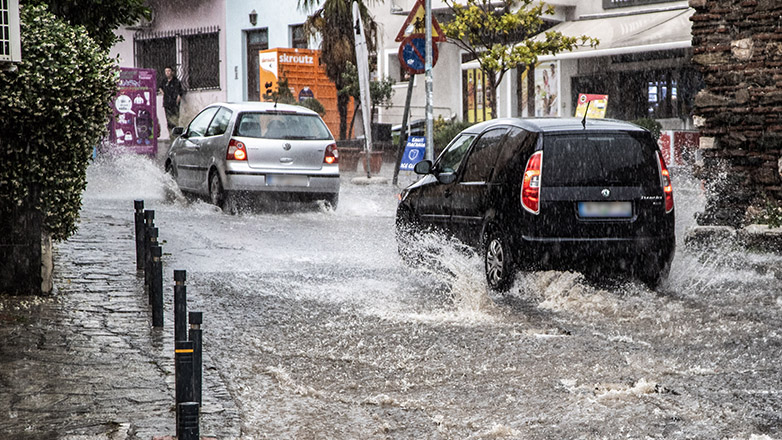 Η κακοκαιρία έφτασε στην Αττική