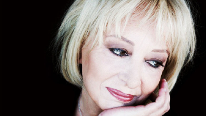 Η Αλέκα Κανελλίδου στο Κηποθέατρο Παπάγου