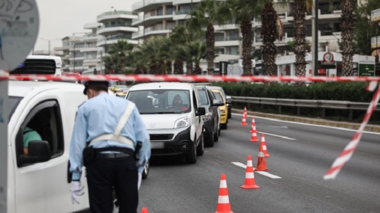 Πρόβλημα με θραύση αγωγού της ΕΥΔΑΠ στο κέντρο της Αθήνας