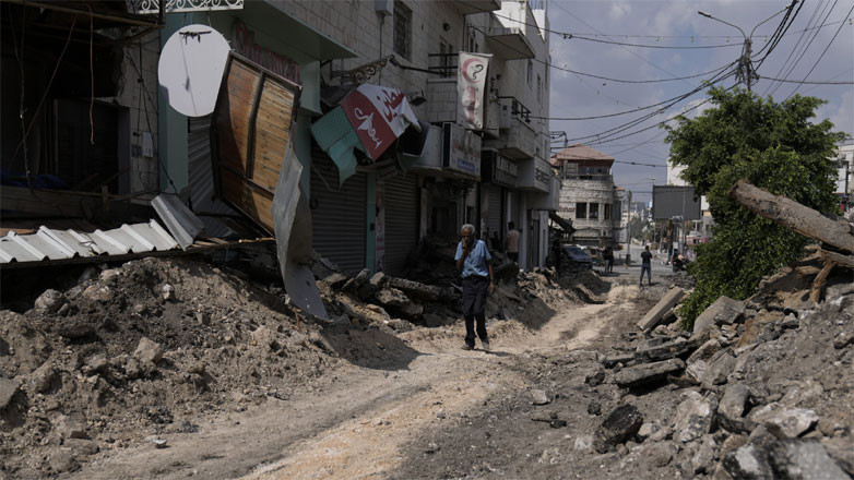 Ο ισραηλινός στρατός ανακοίνωσε ότι σκότωσε τον φερόμενο δράστη μιας θανατηφόρας επίθεσης κατά τριών αστυνομικών στην κατεχόμενη Δυτική Όχθη