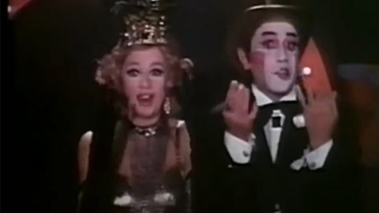 Αλίκη Βουγιουκλάκη και Δάνης Κατρανίδης στο τραγούδι «Χρήμα» από το μιούζικαλ «Καμπαρέ» – Δείτε το βίντεο