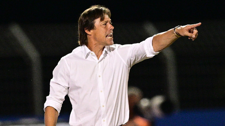 Αλμέιδα: «Άγχος έχει ο πατέρας που δεν μπορεί να δώσει ένα πιάτο φαγητό στο παιδί του»