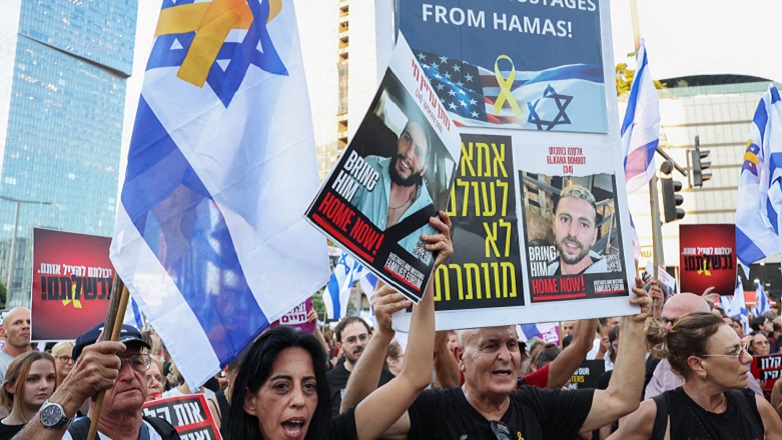 Οργή λαού στο Ισραήλ – Παραλύει η χώρα από απεργίες και μεγάλες διαδηλώσεις