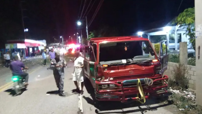 Δομινικανή Δημοκρατία: Φορτηγό έπεσε σε μπαρ – Τουλάχιστον 11 νεκροί και 20 τραυματίες