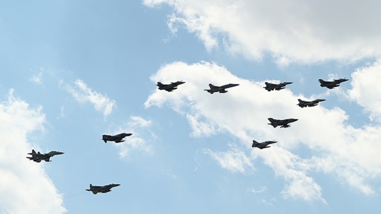 Πολωνία: Εσπευσμένες απογειώσεις μαχητικών εν μέσω νέων επιδρομών της Ρωσίας στην Ουκρανία