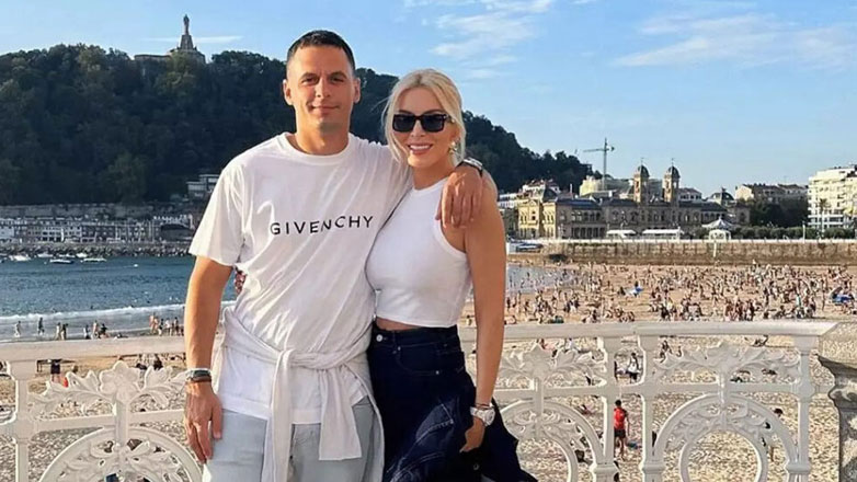 Κατερίνα Καινούργιου: Στηρίζει δημόσια τον σύντροφό της, Παναγιώτη Κουτσουμπή – «Συγχαρητήρια μωρό μου»