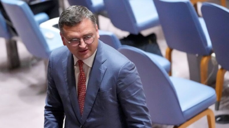 Καρατομήσεις Ζελένσκι στην κυβέρνησή του, ετοιμάζει σαρωτικό ανασχηματισμό