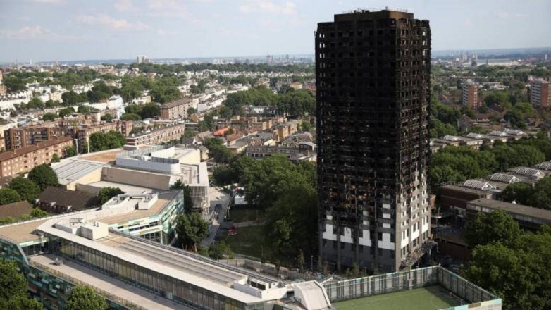 Ευθύνη σε αρχές και κατασκευαστικές εταιρείες για τη φωτιά στον πύργο Γκρένφελ του Λονδίνου