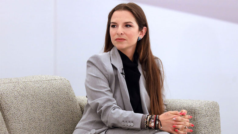 Εριέττα Κούρκουλου: « Στο σχολείο με διάβαζε ο πατέρας μου… ήταν πολύ αυστηρός»