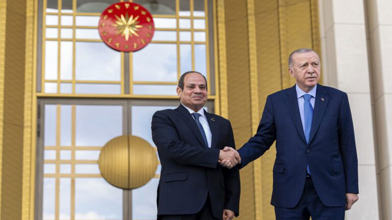 Ιστορική επίσκεψη του Προέδρου της Αιγύπτου στην Τουρκία μετά από 12 χρόνια