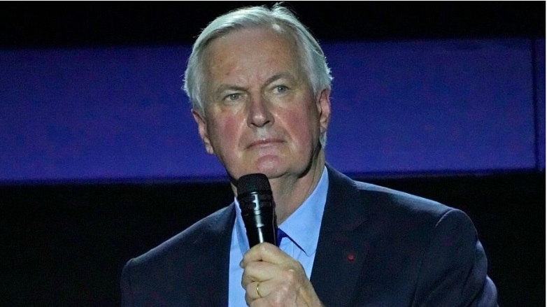 Γαλλία: Ο πρόεδρος Μακρόν εξετάζει την επιλογή του Μισέλ Μπαρνιέ για την πρωθυπουργία