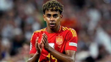 Γιαμάλ: «Το πιο δύσκολο είναι να παίζεις εναντίον ενός σκύλου. Στα 11 αντιμετώπιζα εικοσάχρονους»