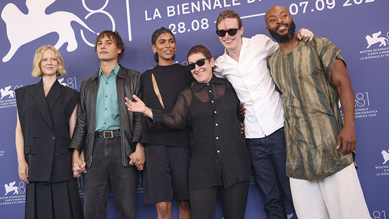 Αθηνά Ραχήλ Τσαγγάρη: «Το Harvest είναι ένα sci- fi παραμύθι για το παρόν της ανθρωπότητας»