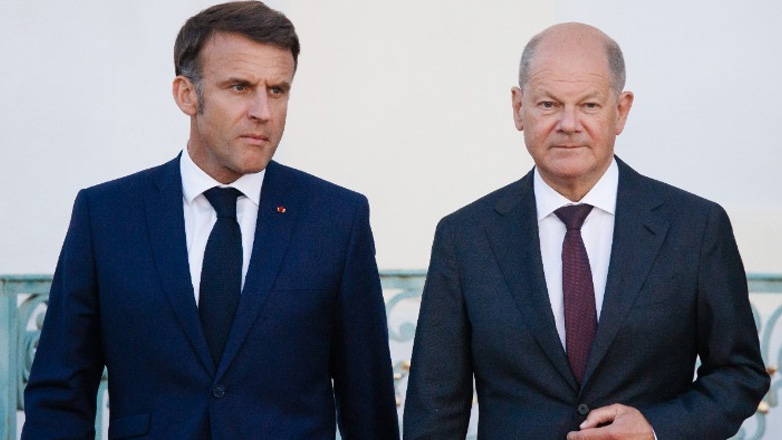 Μακρόν και Σολτς δεσμεύτηκαν να στηρίξουν την Ουκρανία «για όσο χρειαστεί»