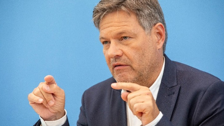 Χάμπεκ: Η σχέση Ελλάδας – Γερμανίας ίσως δεν ήταν ποτέ καλύτερη σε όρους οικονομικών υποθέσεων