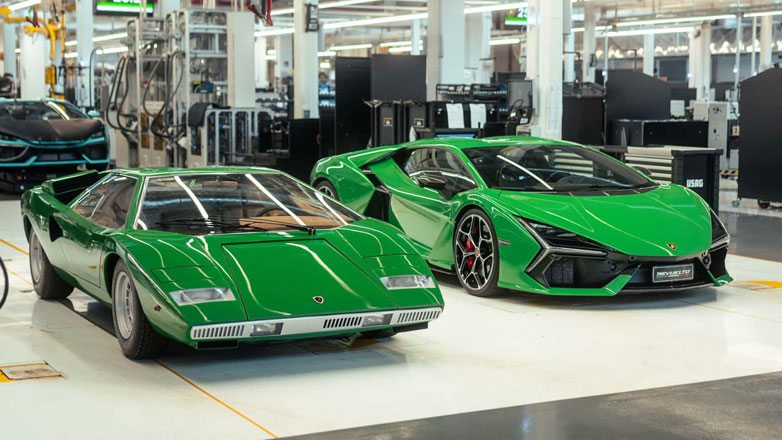 Lamborghini Countach: 50 χρόνια μετά, εξακολουθεί να μοιάζει με αυτοκίνητο από το μέλλον