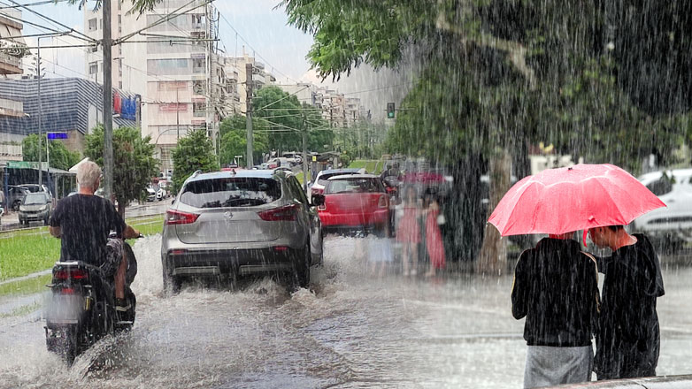 Φθινοπωρινή καταιγίδα έπληξε την Αττική