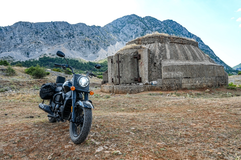 UM Renegate Commando 300