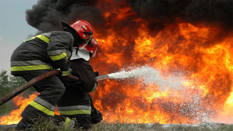 Πυροσβέστες: «Ντρεπόμαστε να κοιτάξουμε στα μάτια τα παιδιά μας»
